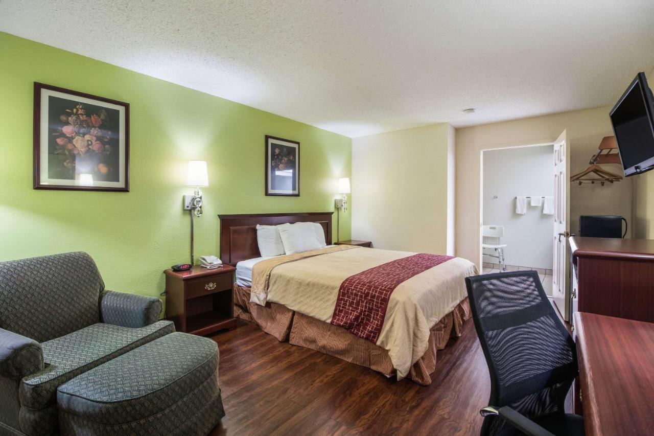 Rodeway Inn Bolivar Dış mekan fotoğraf